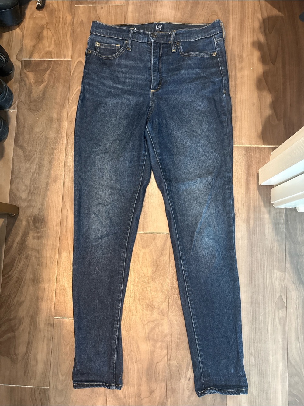 GAP True Skinny Style Jeans